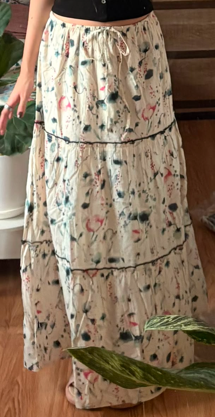 POET'S GARDEN SKIRT.